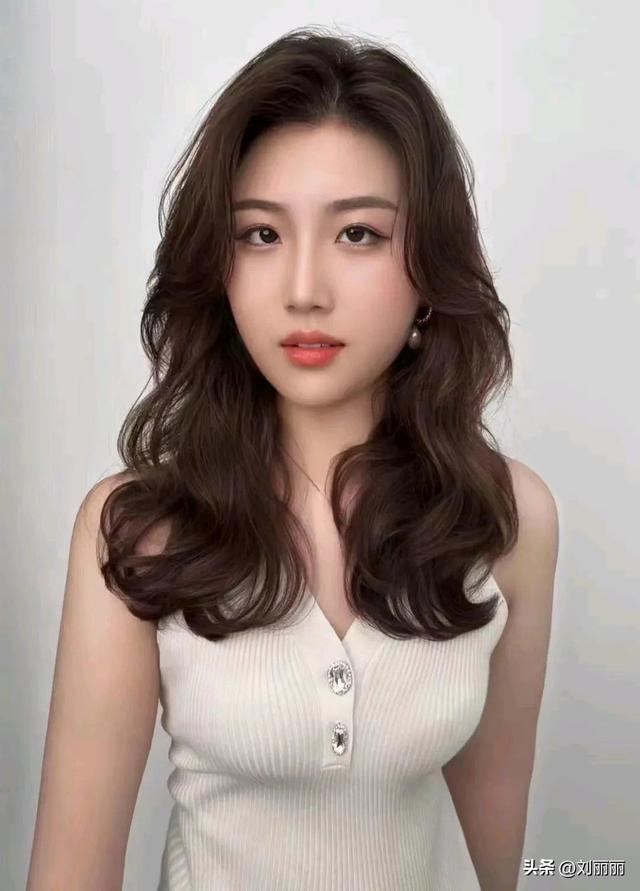 2022女性流行发型图片？20款让人满意的发型