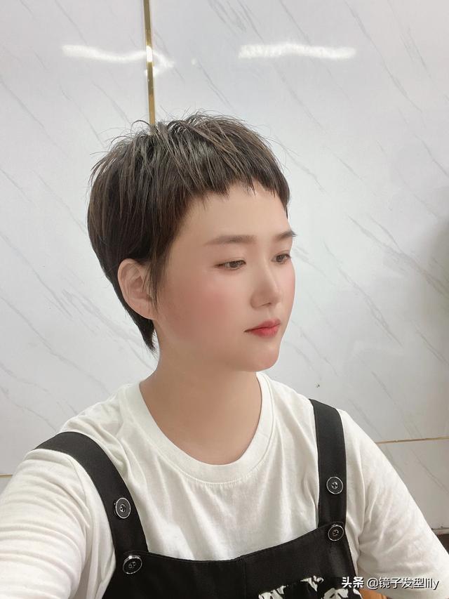 短头发发型图片女？14款新时尚发型