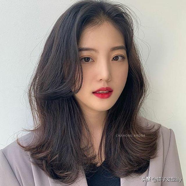 韩式发型图片女？最美大波浪发型19款